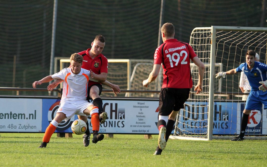 Fc pelzz - Goud van Appie